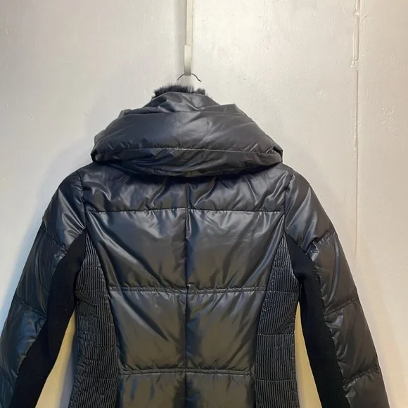 BCBGMaxazria Beautiful Black Puffer Knee Length Coat Removable Fur -XS- #0044 - Picture 7 of 16